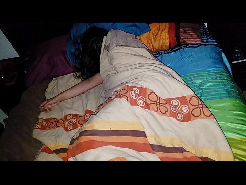 ❤️ UStepson ethethisa usingamama wakhe osemncane lapho elele. Izithombe zocansi ezisezingeni eliphezulu ku-zu.pornpk.ru ️❤